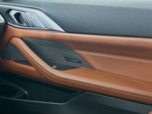 Used 2025 BMW M4 Competition w/ Executive Package image 17