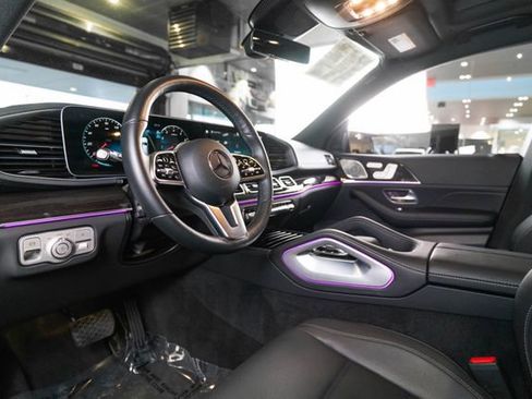 Certified 2023 Mercedes-Benz GLS 450 4MATIC image 3