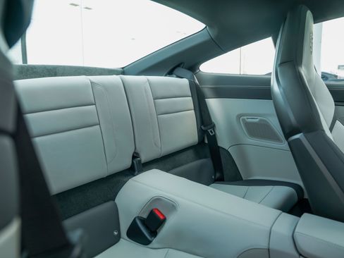 New 2026 Porsche 911 Carrera 4S image 27