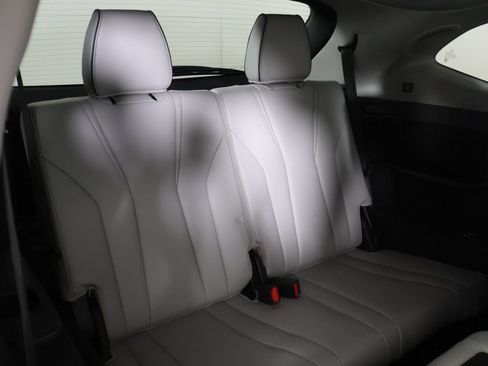 Used 2022 Acura MDX SH-AWD w/ Advance Package image 37