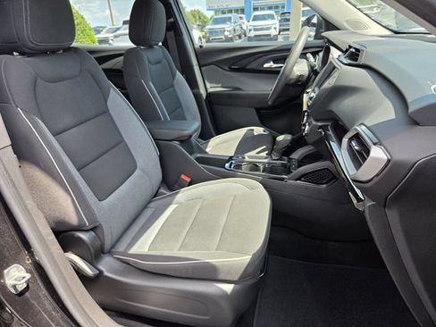 Certified 2023 Chevrolet TrailBlazer LS FWD image 16
