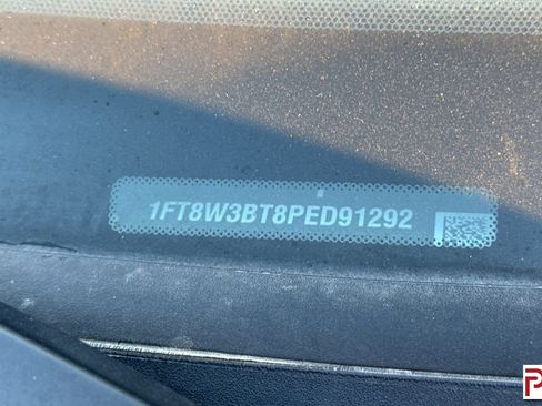 Used 2023 Ford F350 Platinum image 3