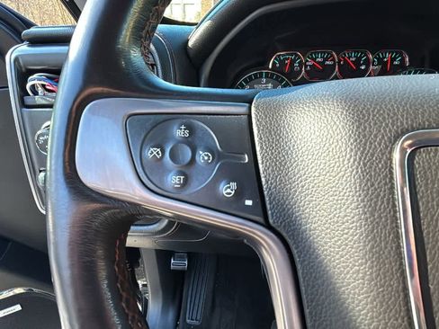 Used 2017 GMC Sierra 1500 SLT image 16