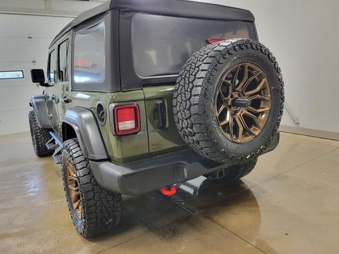 Used 2020 Jeep Wrangler Unlimited Sport AWD/4WD image 6