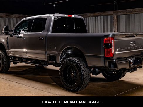 Used 2023 Ford F250 Lariat w/ Sport Appearance Package image 7