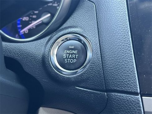 Used 2017 Subaru Outback 2.5i Limited image 20