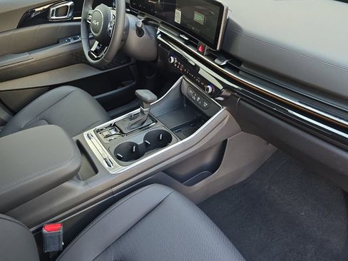 New 2026 Kia Carnival SX Prestige image 12