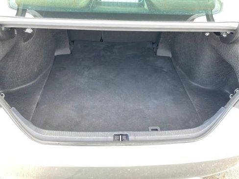 Used 2023 Toyota Camry SE image 18