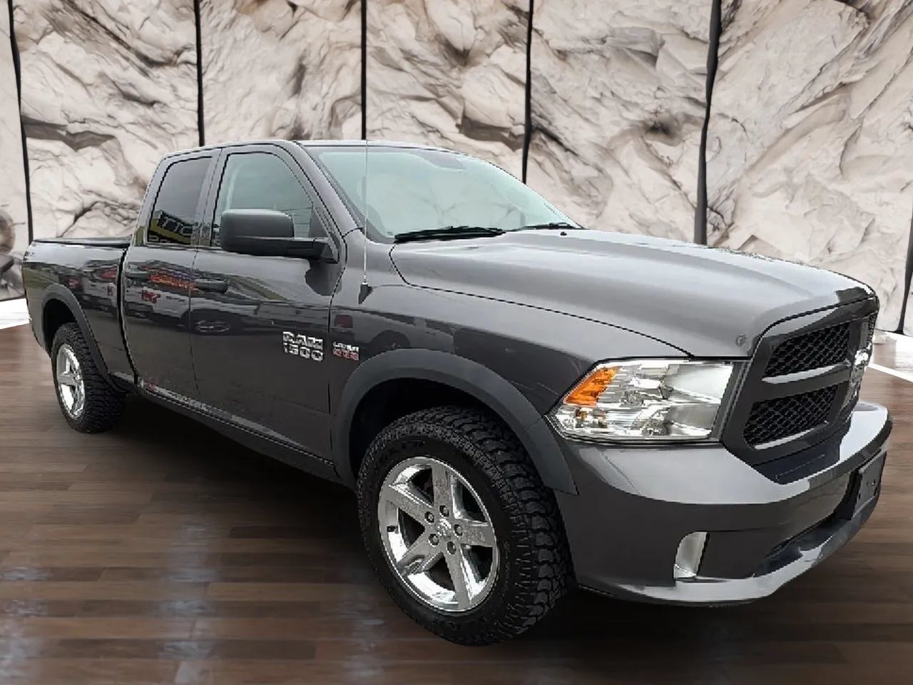 Used 2017 RAM 1500 Express w/ Express Value Package AWD/4WD image 29