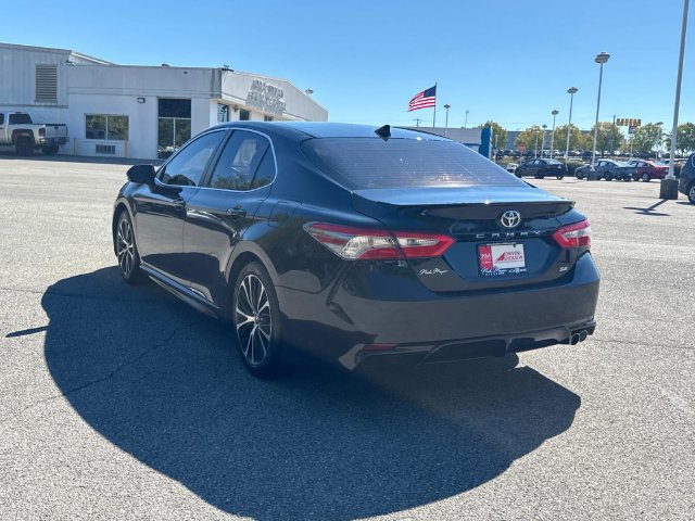 Used 2019 Toyota Camry SE w/ Audio Package FWD image 6