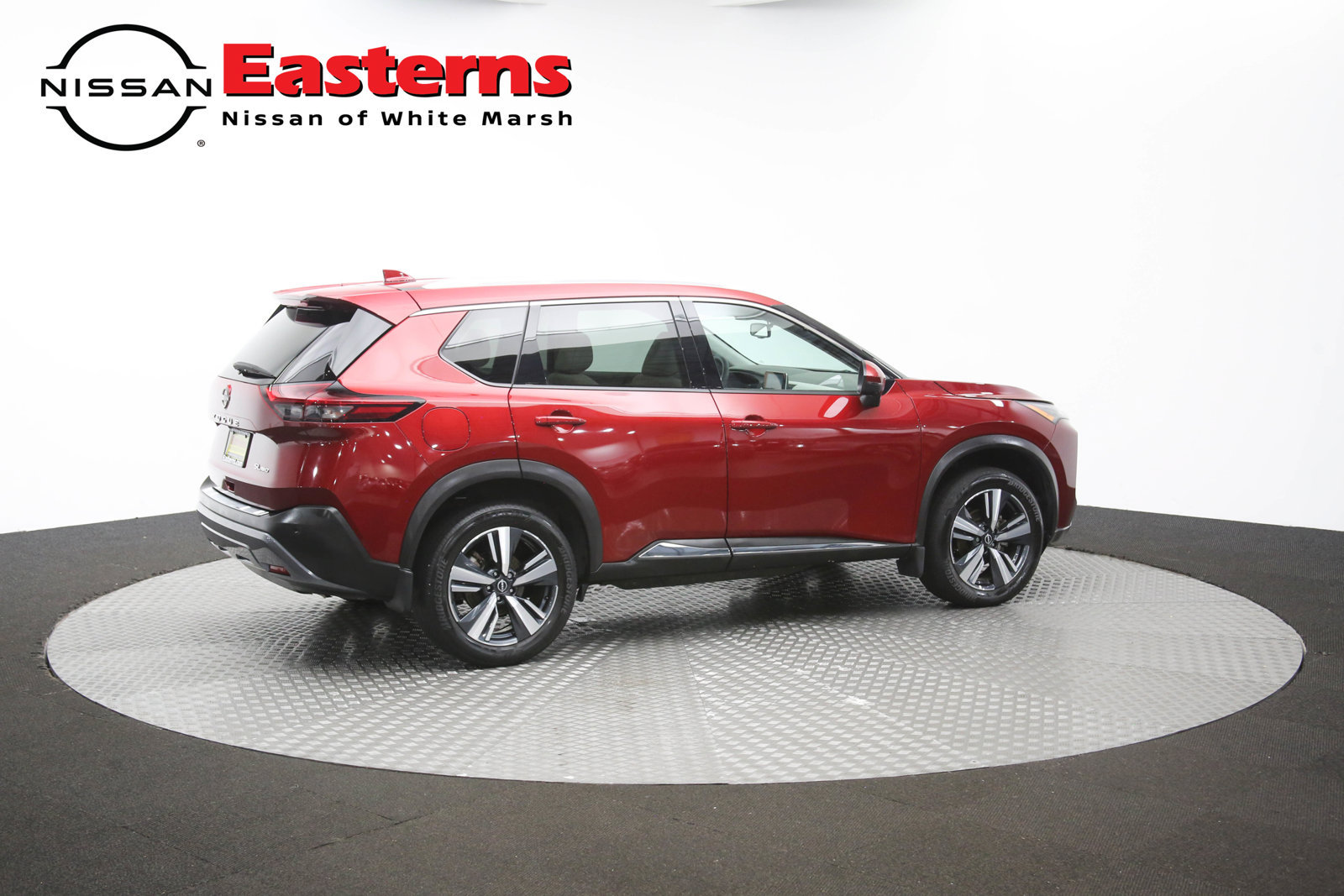 Used 2023 Nissan Rogue SL AWD/4WD image 42