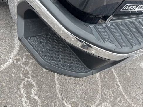 Used 2020 Chevrolet Silverado 1500 LT w/ All-Star Edition image 12