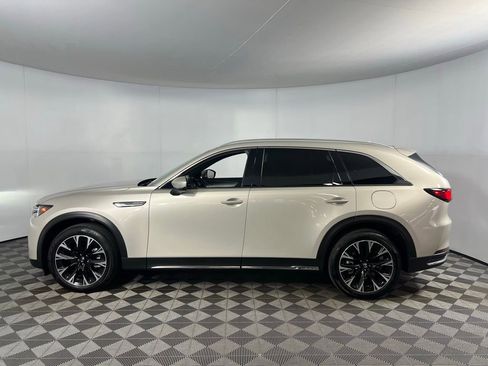 Used 2025 MAZDA CX-90 Plug-In Hybrid w/ Premium Plus image 10