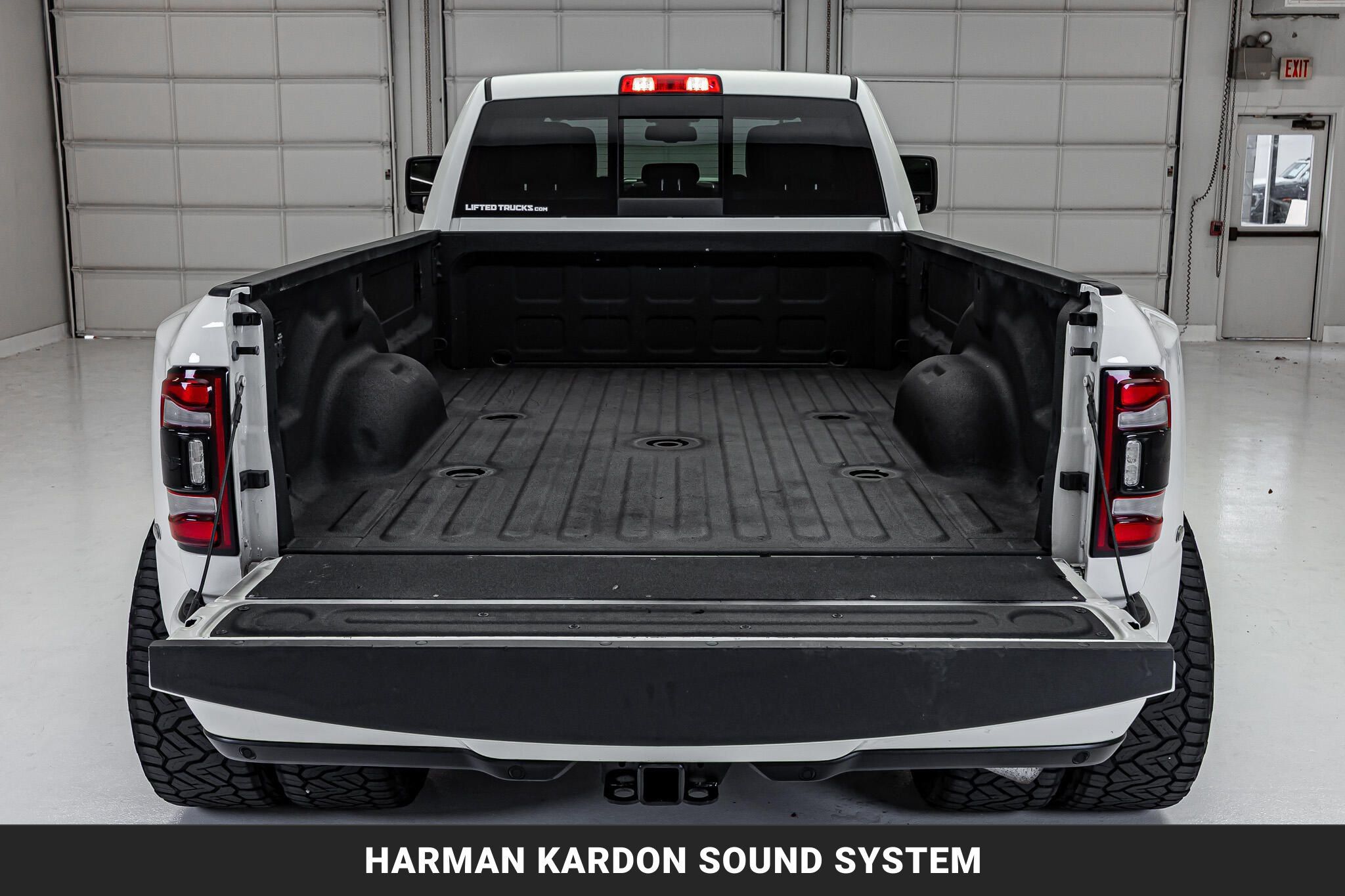 Used 2024 RAM 3500 Laramie w/ Night Edition AWD/4WD image 8