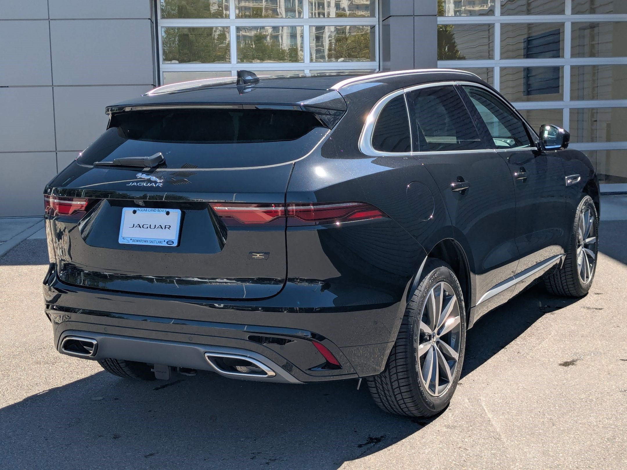 New 2026 Jaguar F-PACE R-Dynamic S AWD/4WD image 5