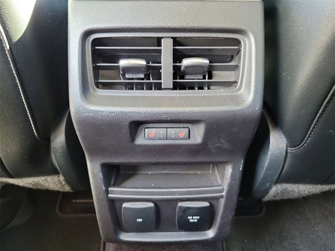 Used 2016 Ford Edge Titanium w/ Equipment Group 301A image 13