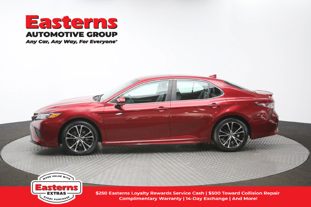 Used 2018 Toyota Camry SE w/ Audio Package FWD image 61