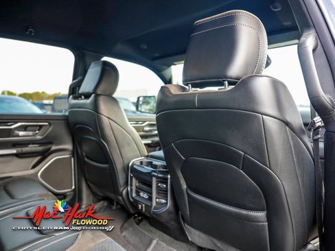 Used 2022 RAM 1500 Laramie image 9