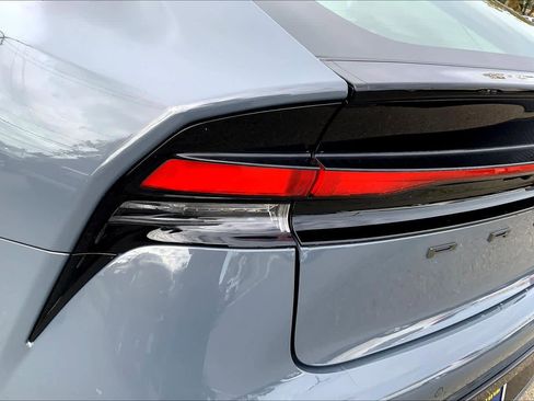 New 2026 Toyota Prius XLE image 14