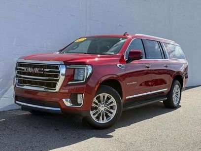 Used 2023 GMC Yukon XL SLT w/ SLT Premium Package