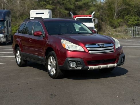 Used 2014 Subaru Outback 2.5i Limited w/ Moonroof Package image 7