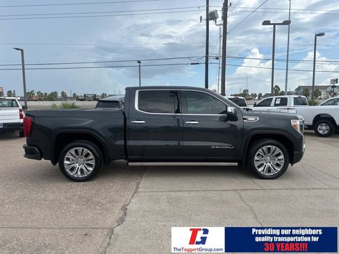 Used 2021 GMC Sierra 1500 Denali w/ Denali Ultimate Package image 8
