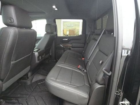 Used 2019 Chevrolet Silverado 1500 LT Trail Boss image 11