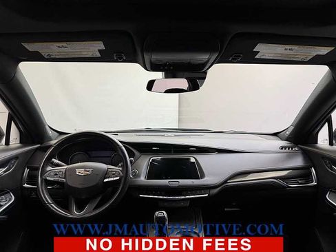 Used 2020 Cadillac XT4 Sport w/ Driver Awareness Package image 12