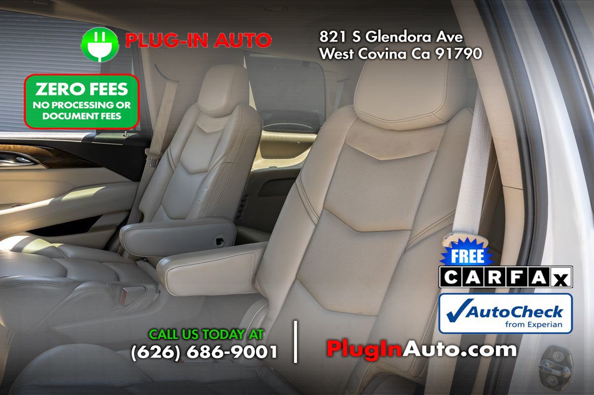 Used 2020 Cadillac Escalade Premium Luxury AWD/4WD image 14