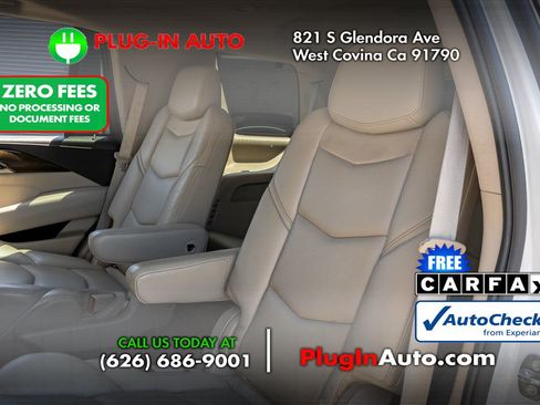 Used 2020 Cadillac Escalade Premium Luxury AWD/4WD image 14