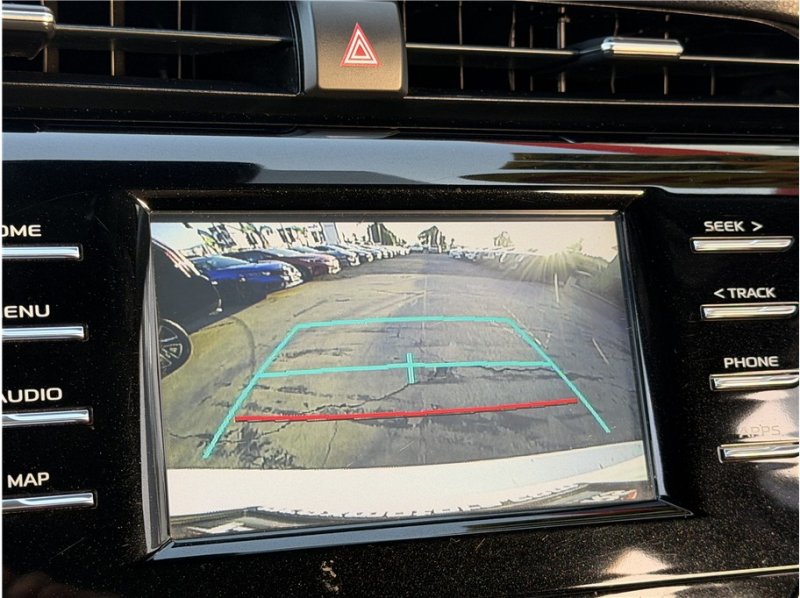 Used 2019 Toyota Camry LE FWD image 48