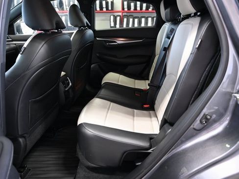 Used 2023 INFINITI QX55 Luxe w/ Cargo Package image 12