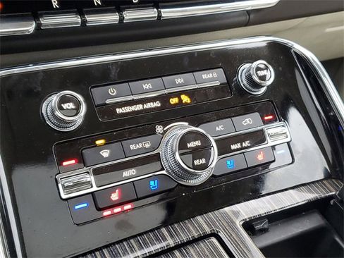 Used 2023 Lincoln Navigator L Black Label image 21