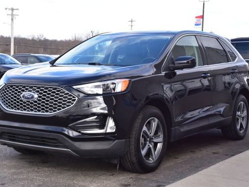 Used 2024 Ford Edge SEL w/ Convenience Package image 12