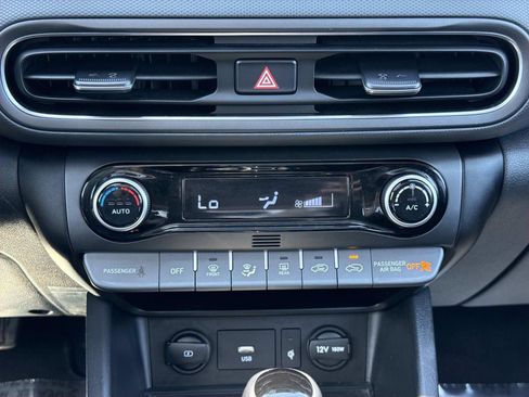 Used 2023 Hyundai Kona SEL w/ Convenience Package AWD/4WD image 12