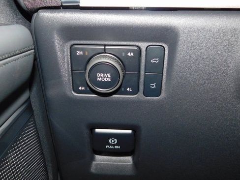 New 2026 Ford Expedition Active image 39