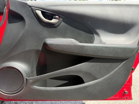 Used 2013 Honda Fit image 42
