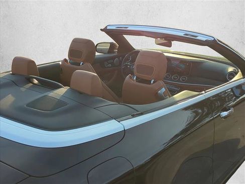 Used 2023 Mercedes-Benz E 450 Cabriolet image 30