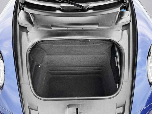 Used 2024 Porsche 911 Carrera image 47