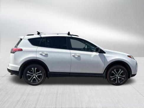 Used 2018 Toyota RAV4 LE w/ All Weather Liner Package AWD/4WD image 8