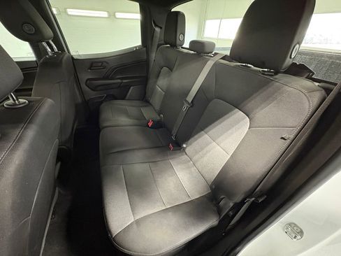 Used 2023 Chevrolet Colorado W/T RWD image 20