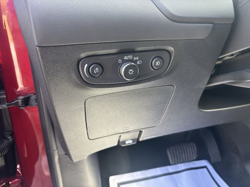 Used 2023 Buick Encore GX Select image 11