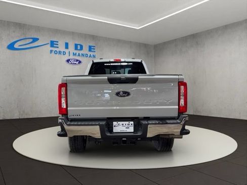 Used 2025 Ford F350 XLT AWD/4WD image 8