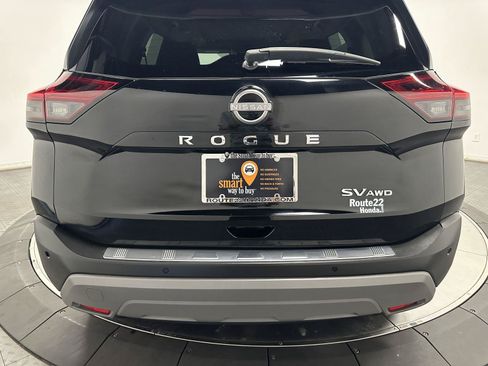 Used 2023 Nissan Rogue SV w/ SV Premium B Package AWD/4WD image 12