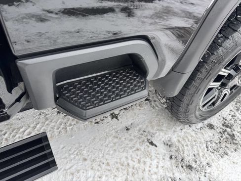 Used 2023 GMC Sierra 2500 AT4 w/ AT4 Premium Plus Package image 30