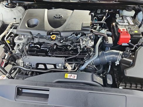 Used 2022 Toyota Camry XSE image 28