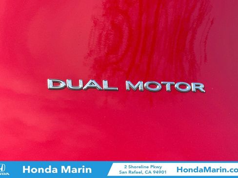 Used 2021 Tesla Model Y Long Range image 34