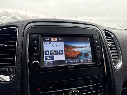 Used 2012 Dodge Durango Crew w/ Leather Interior Group image 21