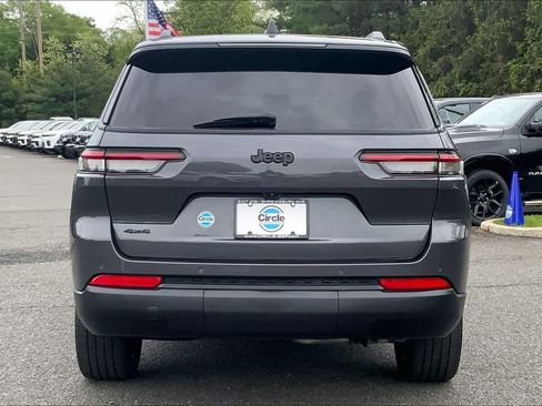 Certified 2023 Jeep Grand Cherokee L Altitude AWD/4WD image 4
