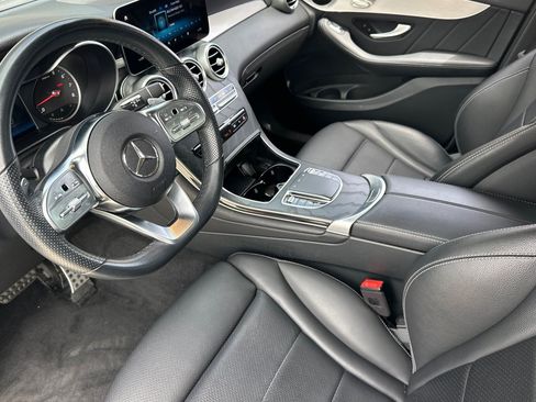Used 2022 Mercedes-Benz GLC 300 image 4
